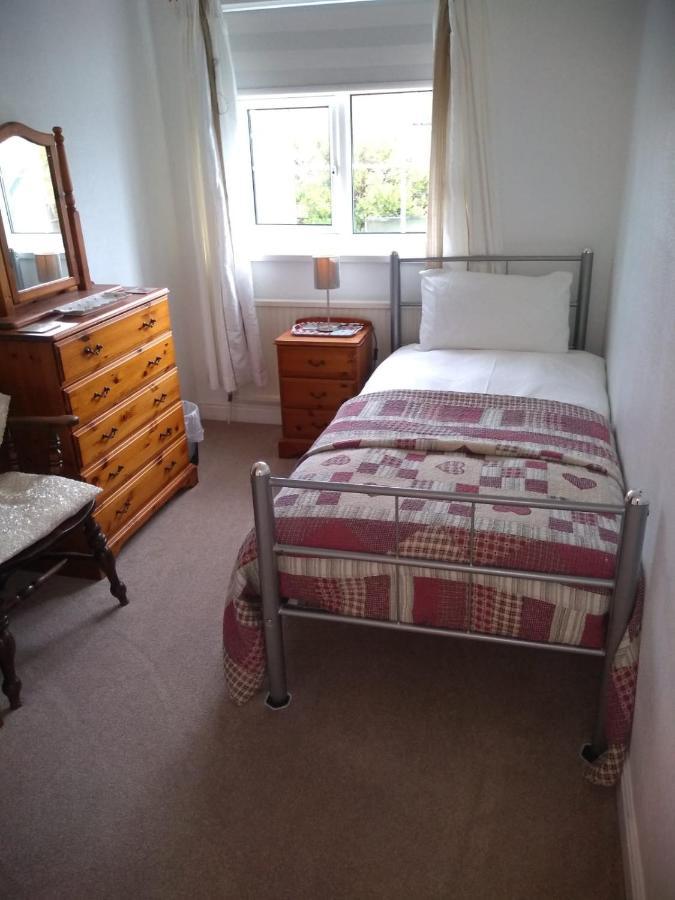 Smitten House 4 Bedroom Rhyl Dış mekan fotoğraf